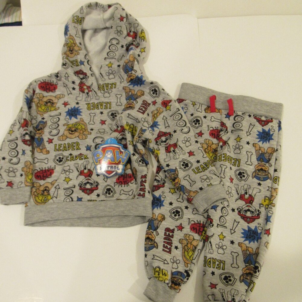 NEW 2-PIECE PAWPATROL SWEATSUIT SIZE 18 MONTHS